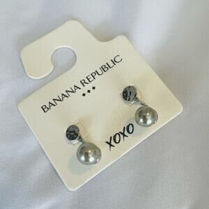 Banana Republic Earnings